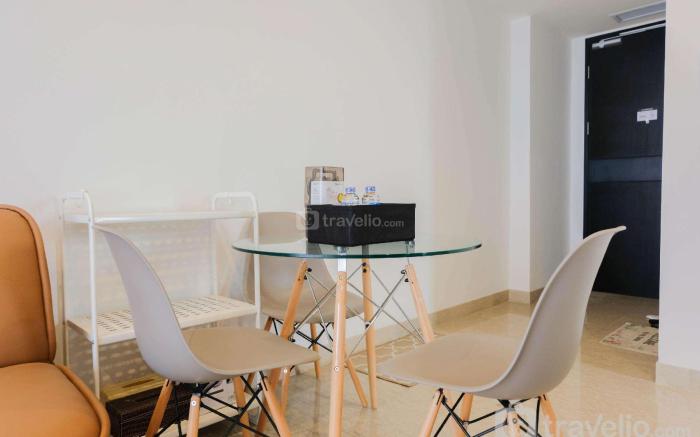 Comfy and Elegant 1BR Branz BSD Apt By Travelio