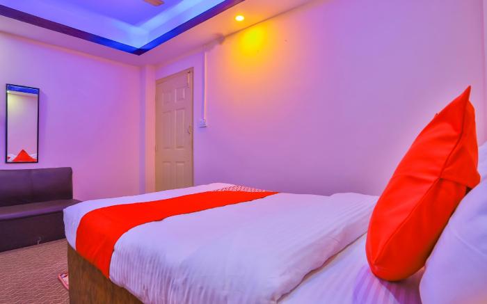 OYO 656 Hotel Shree Guru