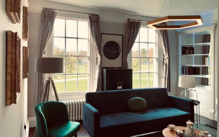 The Midsummer Common - Modern & Spacious 2BDR House with Garden