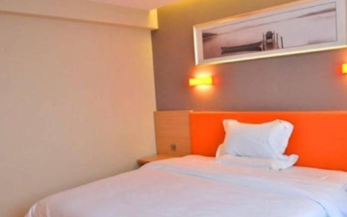 IU Hotel Beijing West Station Lize Business Zone East Liuliqiao Metro Station