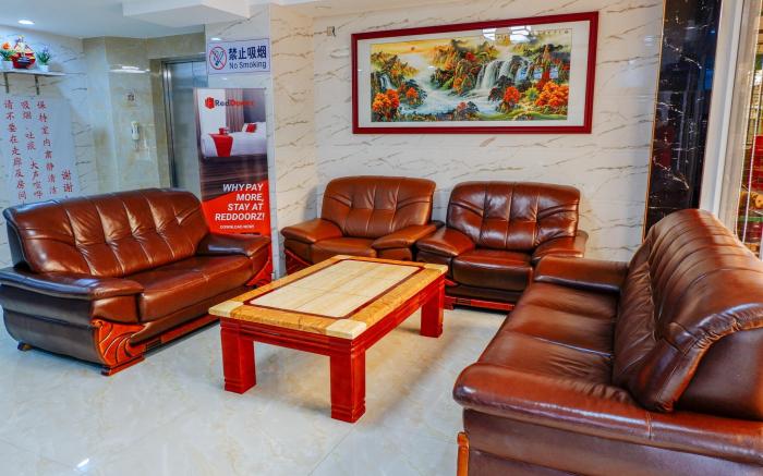 RedDoorz Plus near Camella La Brisa Lapulapu