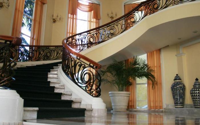 Plaza Camelinas Hotel