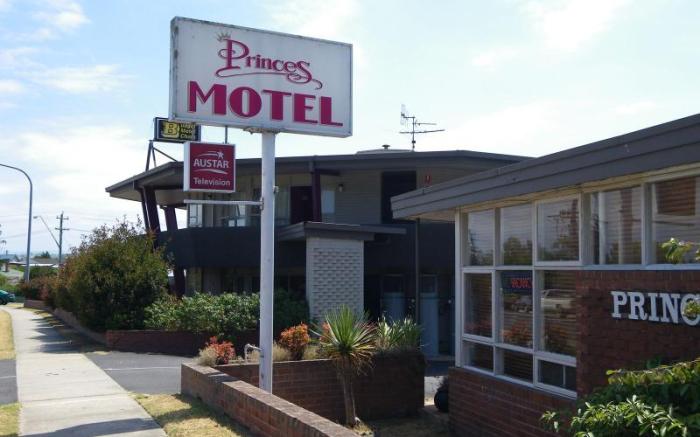 Bega Motel                                                                                  