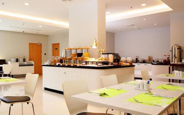 Ibis Bangkok Sathorn
