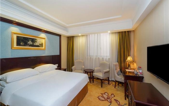 Vienna Hotel Shanghai New Exhibition Center Jinqiao Park