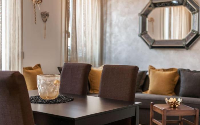 COBALTO Suite with Terrace & views