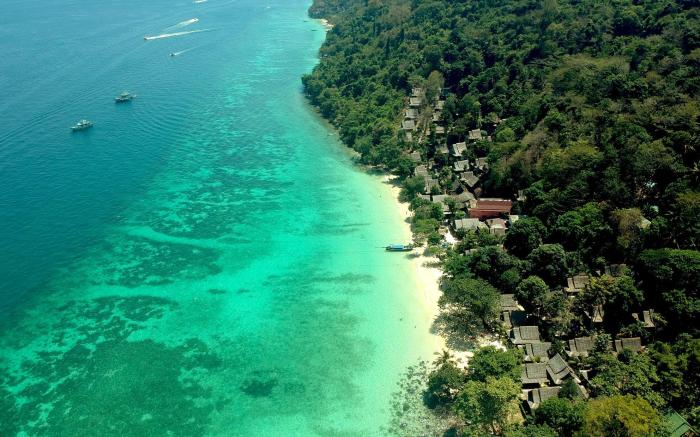 Phi Phi Relax Beach Resort