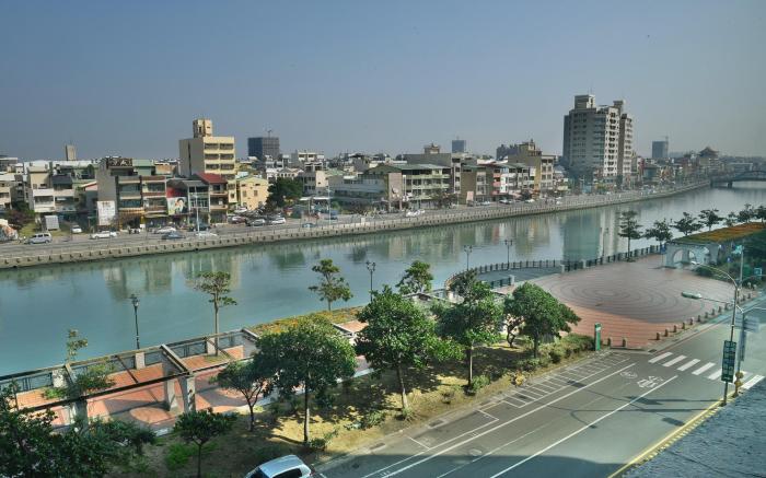 Wei-Yat Grand Hotel