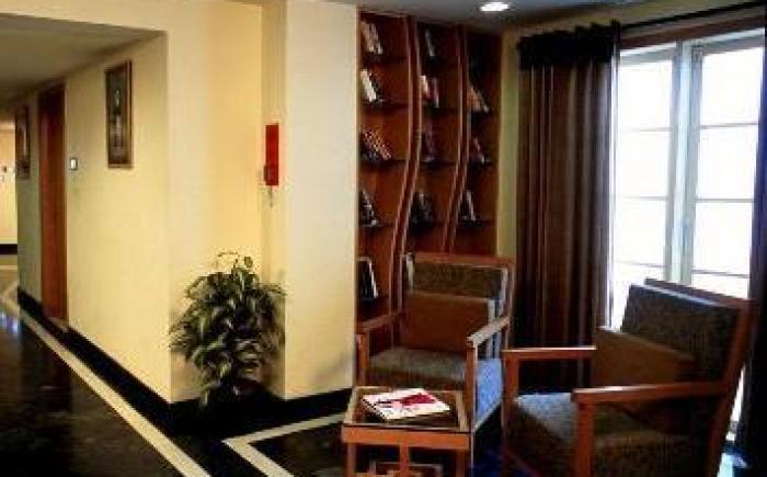 Tristar Service Apartments