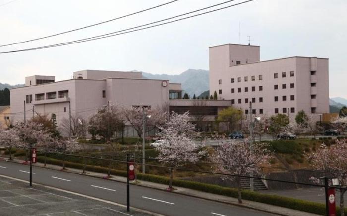 Hotel Royal Hill Fukuchiyama and Spa