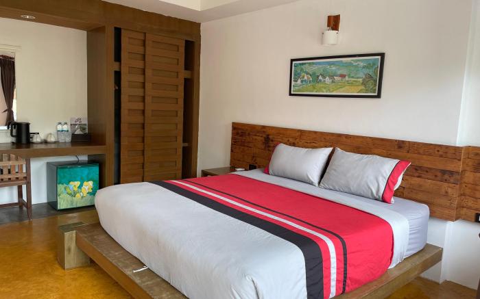 See Through Boutique Resort