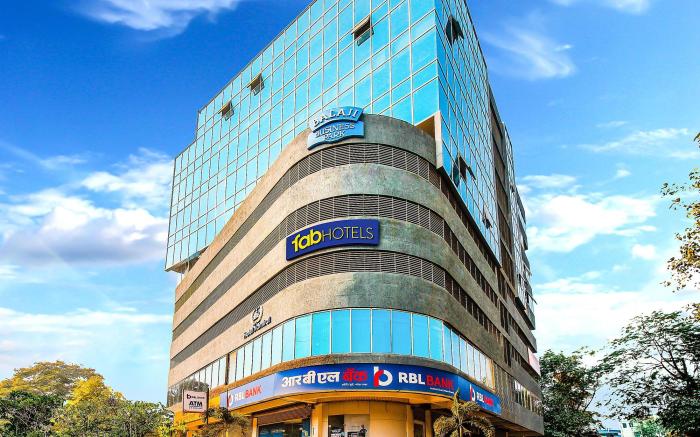 FabHotel Admiral - Nr. Mumbai International Airport