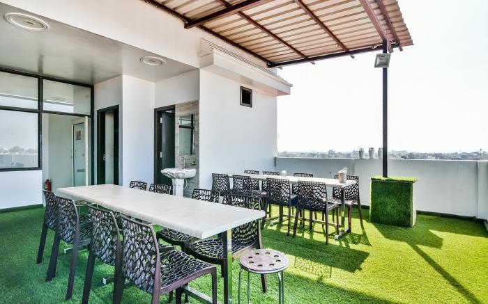 FabHotel Aman Residency