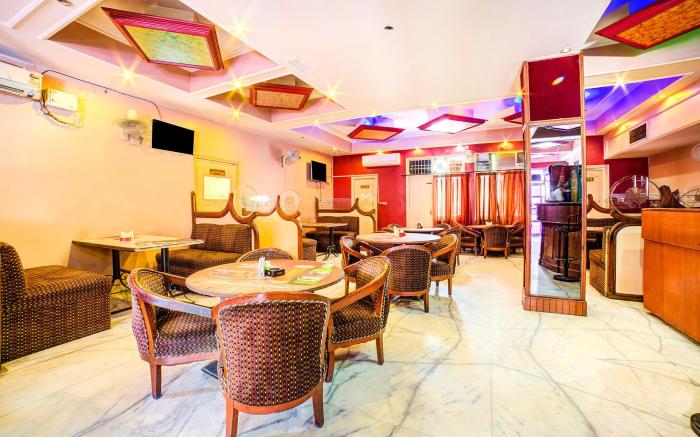 FabHotel Raj Laxmi Palace