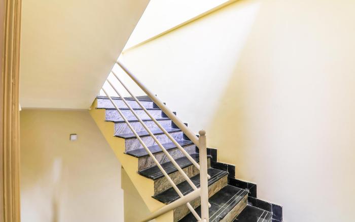 FabHotel Vista Suites - Frazer Town