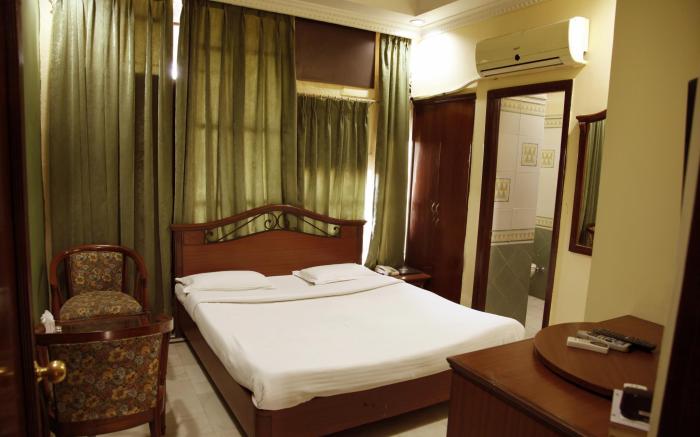 Hotel Corporate Inn