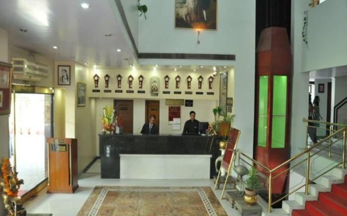 Hotel Maya International