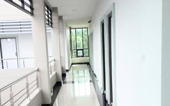 The Room Apartment