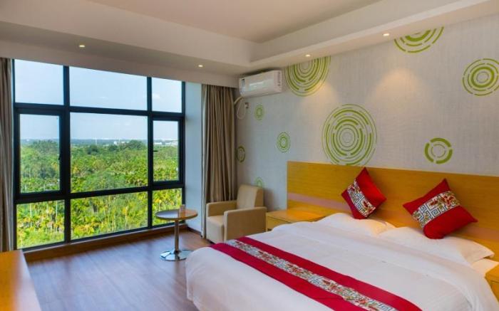 GreenTree Inn Qionghai Bo'ao Railway Station