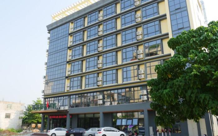 GreenTree Inn Qionghai Bo'ao Railway Station