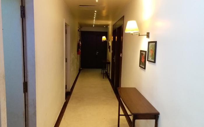 HOTEL MAPLE INN