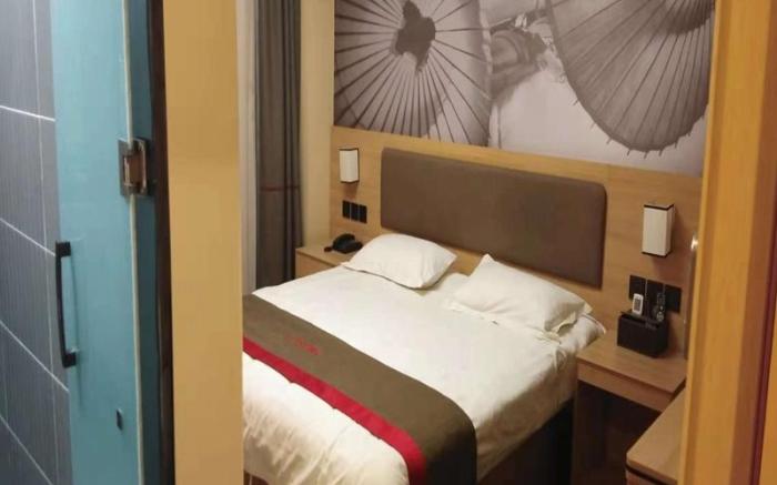 Thank Inn Hotel Henan Xinxiang Yuanyang County Jianshe Road Hualong Shangjun