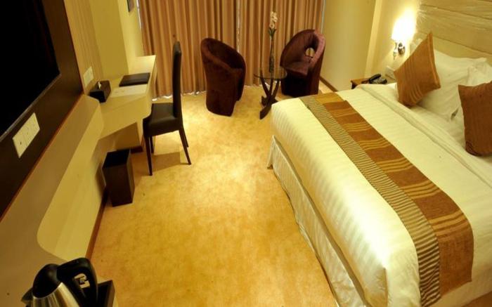 Jasmine Palace Hotel