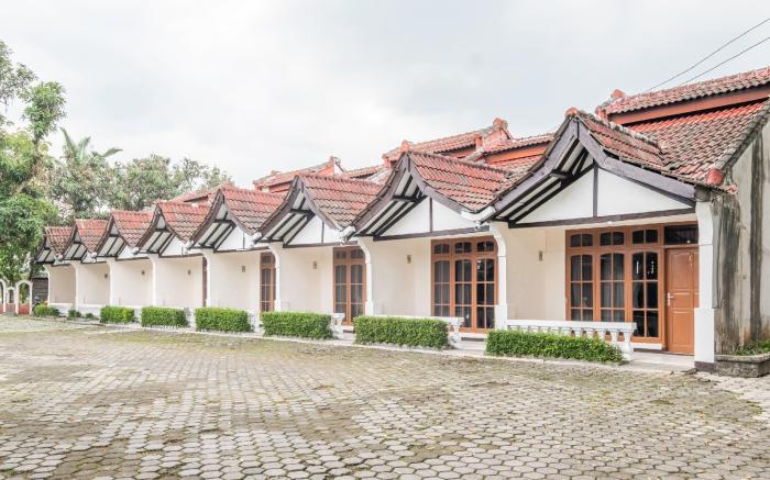 Super OYO 2346 Hotel Padjadjaran 1