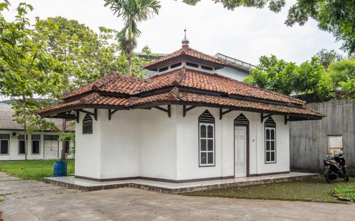Super OYO 2346 Hotel Padjadjaran 1