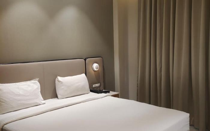 Wingston A Treehouse Hotel - Mathura