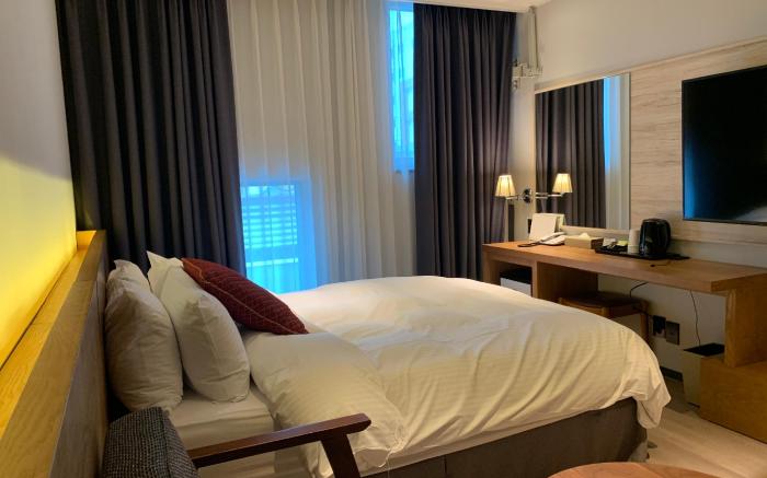 new grand hotel