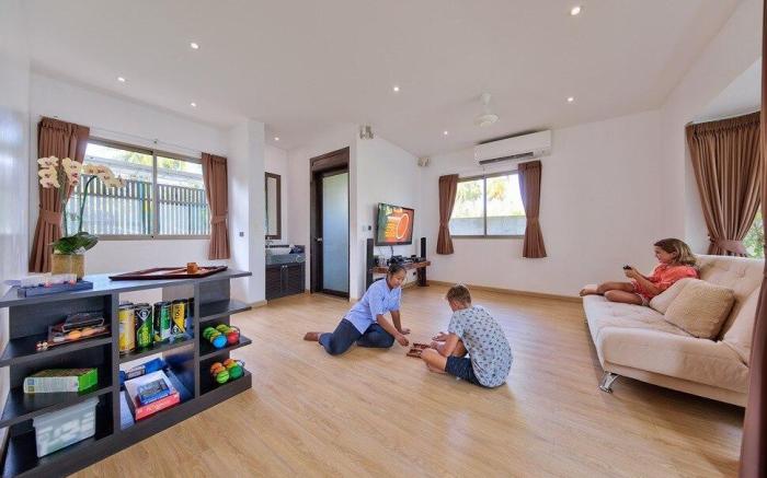 La Lagune | 5BR Beachfront Villa with Tennis Court