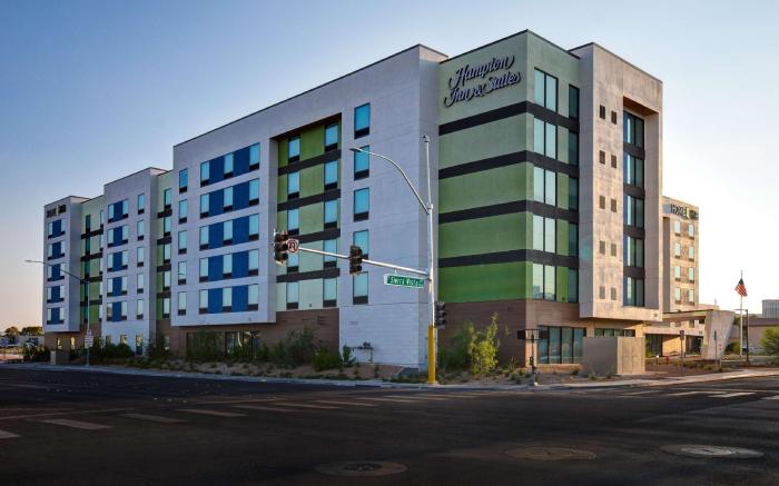 Hampton Inn & Suites Las Vegas Convention Center, NV