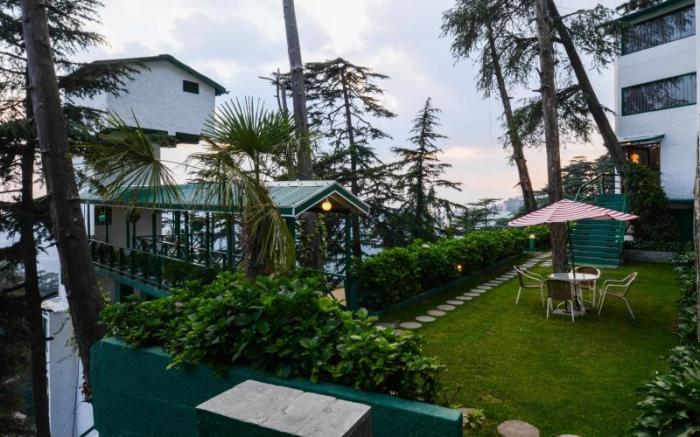 Honeymoon Inn