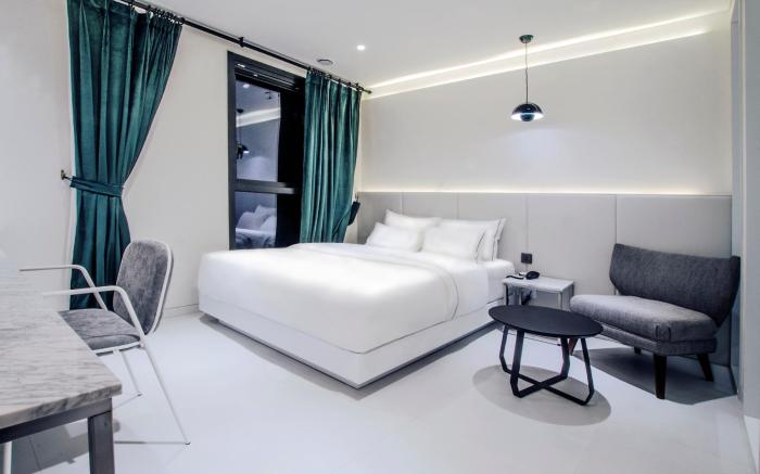 Hotel The Castle Jamsil