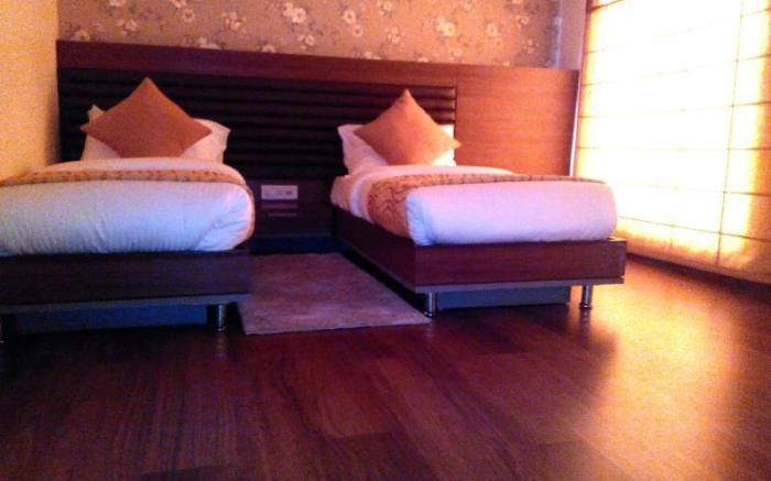 Hotel 24x7 Inn