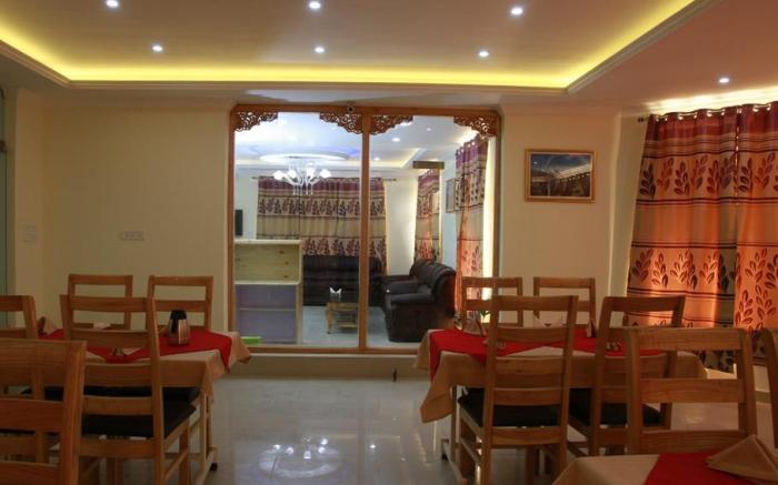 Royal Holiday Hotel