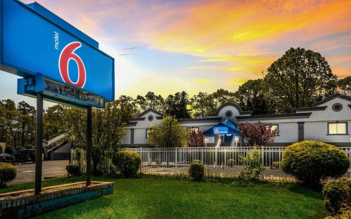 Motel 6 Toms River, NJ - Near Seaside Heights