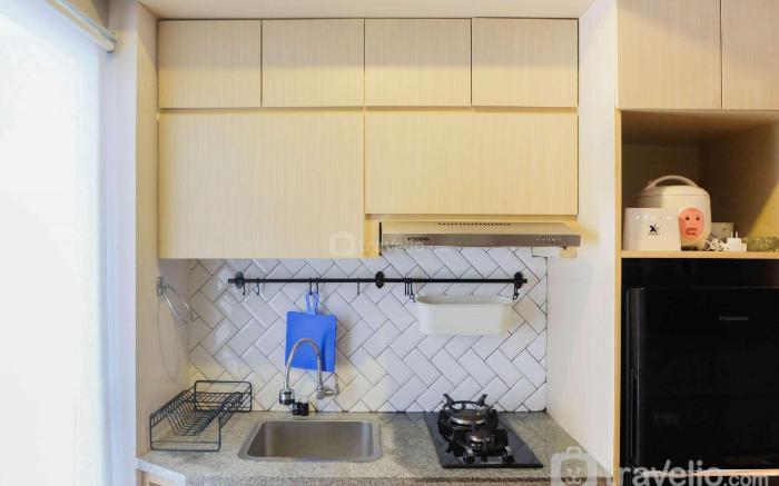 Exclusive 1BR Apartment @ Bassura City By Travelio