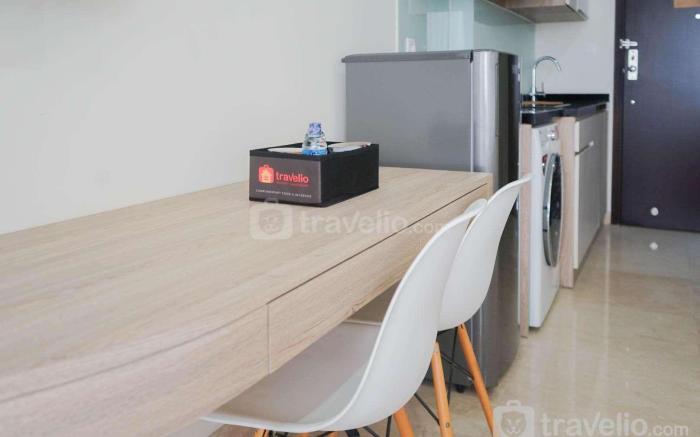 Homey Studio @Menteng Park Apartment By Travelio