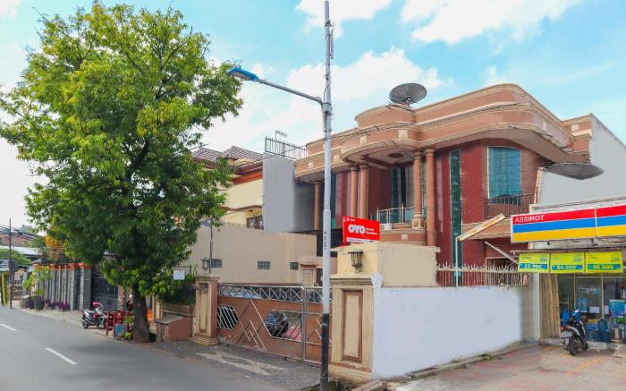 OYO 2547 Assirot Residence