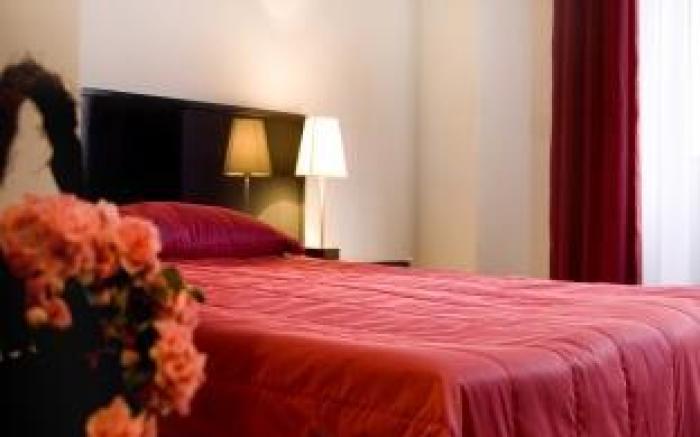 Elate Plaza Hotel