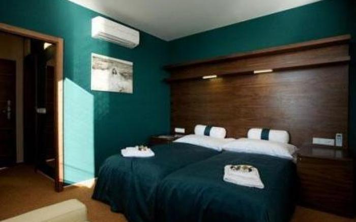 Restaurant & Design Hotel Noem Arch