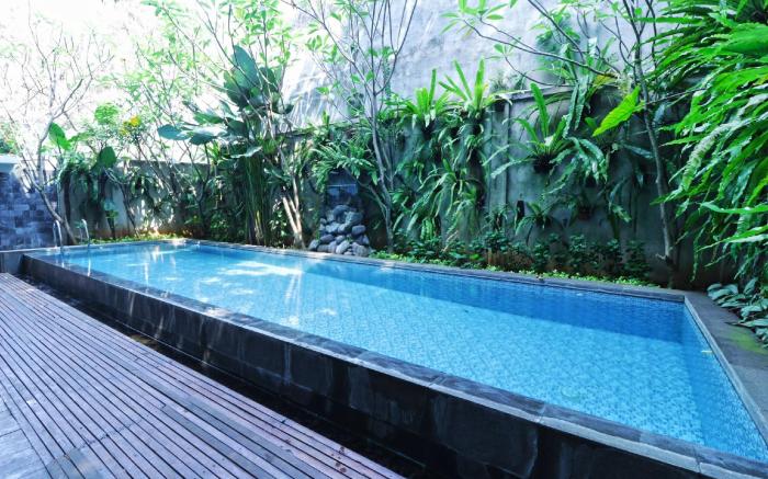 Pejaten Valley Residence