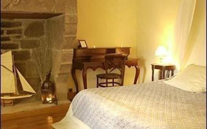 Manoir Des Douets Fleuris