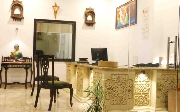 Hotel Radhika