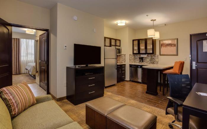 Staybridge Suites : Eau Claire - Altoona By IHG