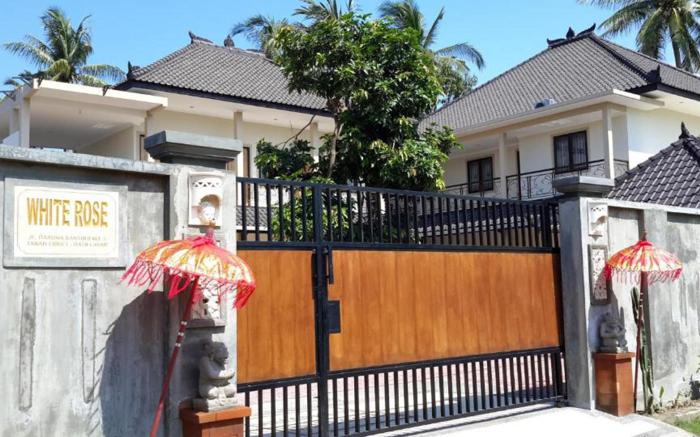 Whiterose Guesthouse