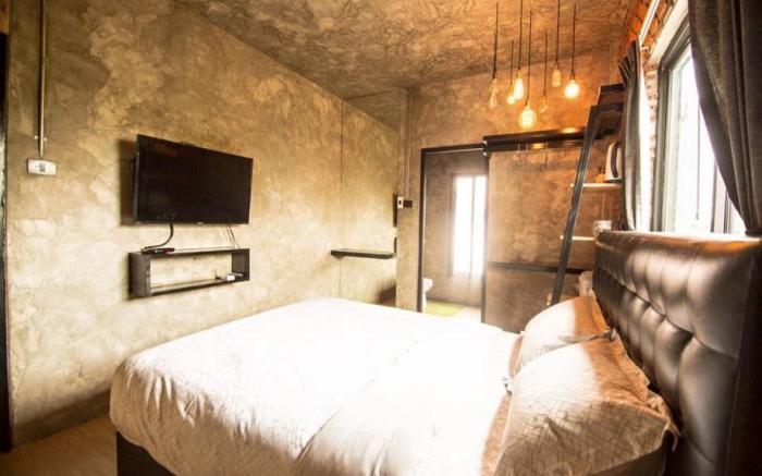 Bed Loft Cafe