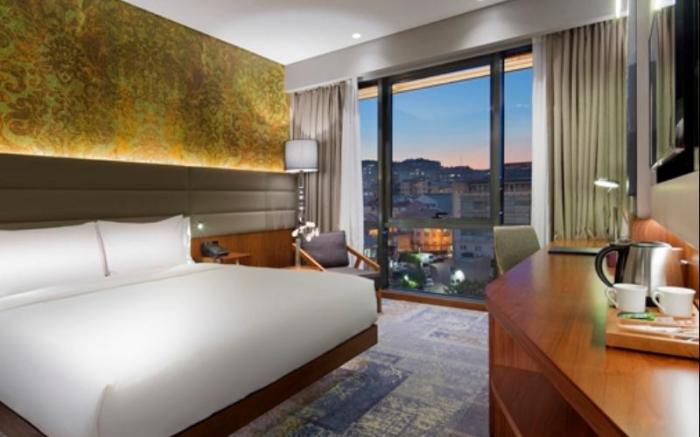 Double Tree by Hilton Hotel Istanbul Piyalepasa